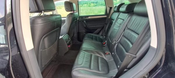 VOLKSWAGEN Touareg - 3.0 TDI 204 CV V6 tiptronic BlueMotion Technology - immagine 10