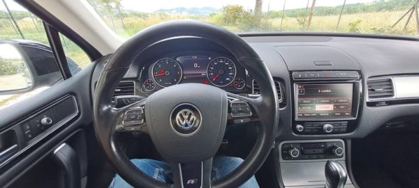 VOLKSWAGEN Touareg - 3.0 TDI 204 CV V6 tiptronic BlueMotion Technology - immagine 7