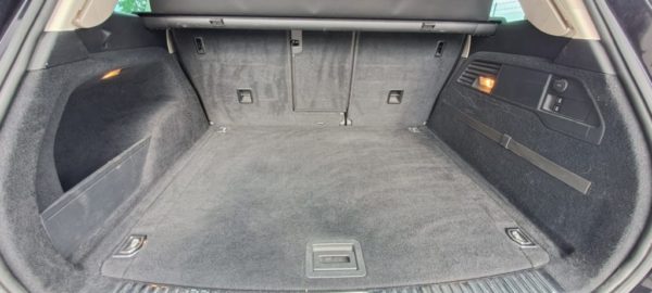 VOLKSWAGEN Touareg - 3.0 TDI 204 CV V6 tiptronic BlueMotion Technology - immagine 15