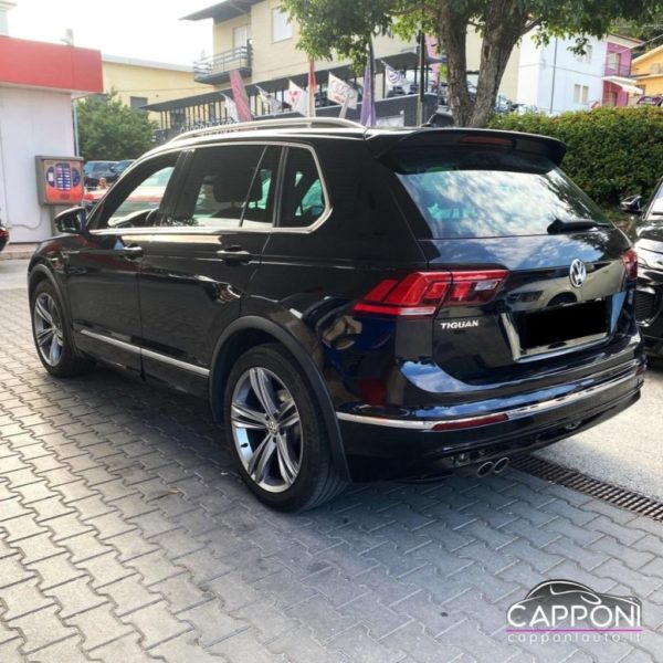 VOLKSWAGEN Tiguan - 1.6 TDI SCR R Line - immagine 4