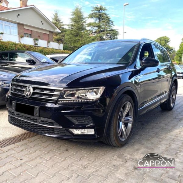 VOLKSWAGEN Tiguan - 1.6 TDI SCR R Line