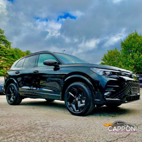 VOLKSWAGEN Tiguan - 2.0 TDI 193 CV DSG 4MOTION R-Line - immagine 4