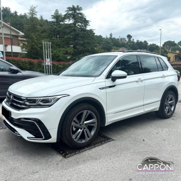 VOLKSWAGEN Tiguan - 1.5 TSI 150 CV DSG R-Line - immagine 2