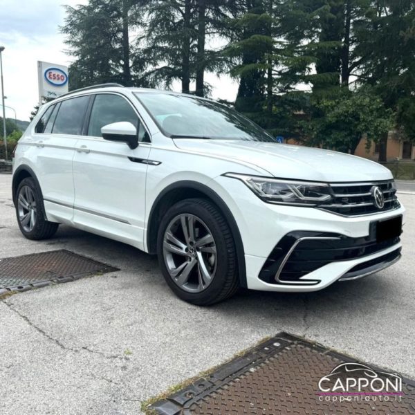 VOLKSWAGEN Tiguan - 1.5 TSI 150 CV DSG R-Line - immagine 3