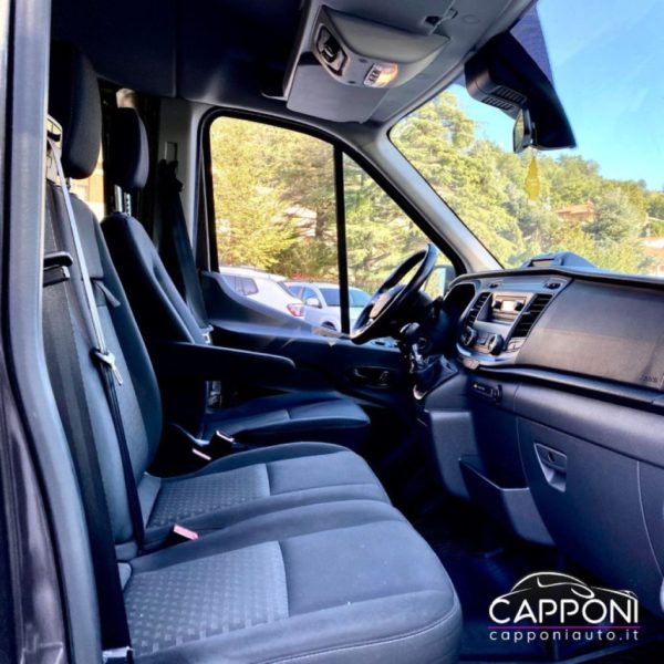 FORD Transit - 330 2.0TDCi EcoBlue 170CV Combi Trend - immagine 14