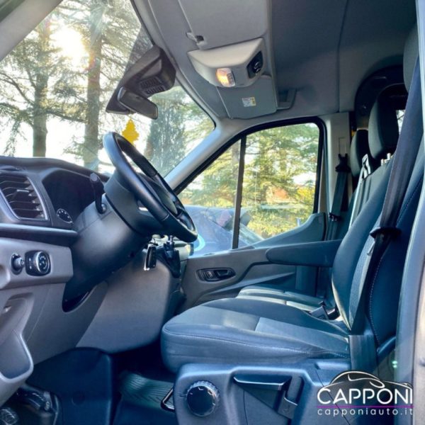 FORD Transit - 330 2.0TDCi EcoBlue 170CV Combi Trend - immagine 5