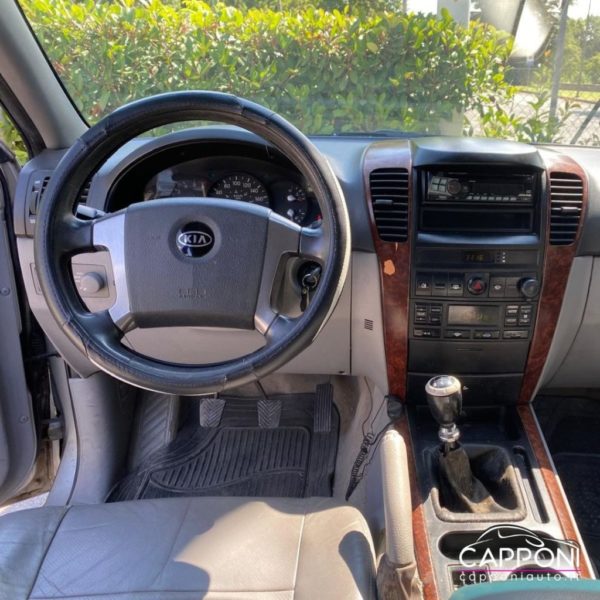 KIA Sorento - 2.5 16V CRDI 4WD - immagine 4