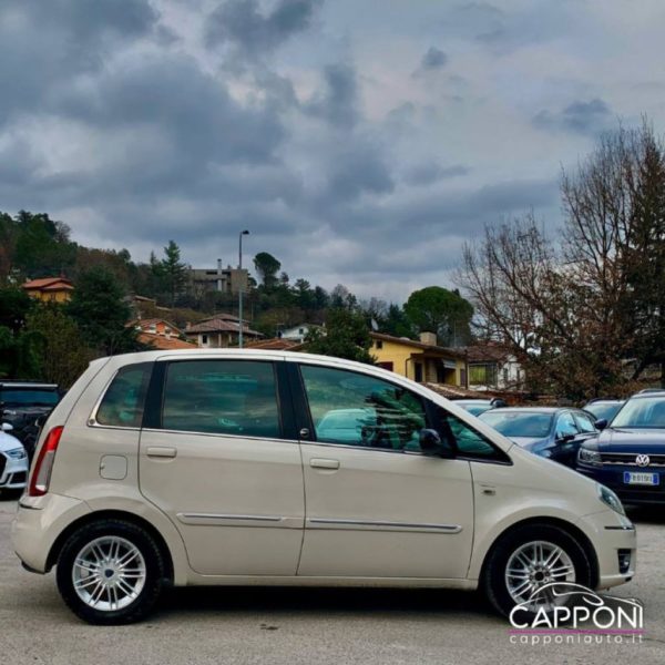 LANCIA MUSA - 1.4 8V Eco chic GPL - immagine 2