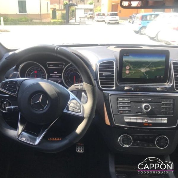 MERCEDES-BENZ GLS 63 AMG - S 4Matic V8 Biturbo - immagine 15