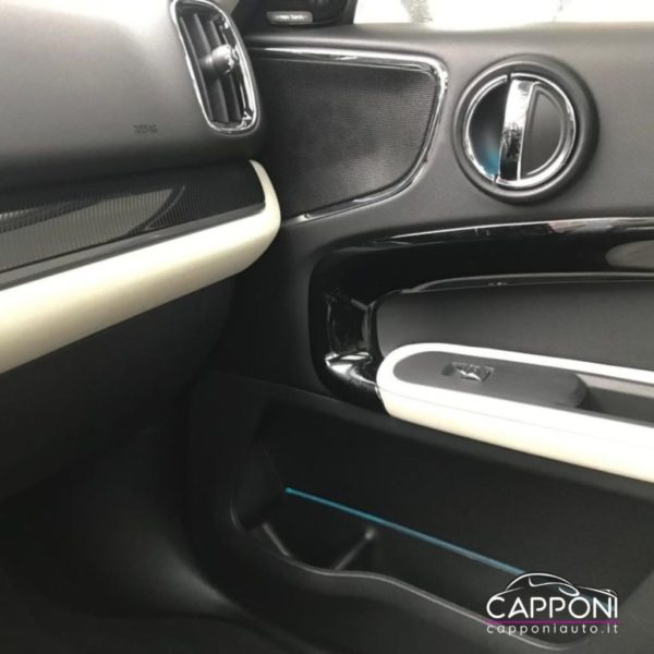 MINI Countryman - 1.5 Cooper Countryman Harman-Kardon - immagine 24