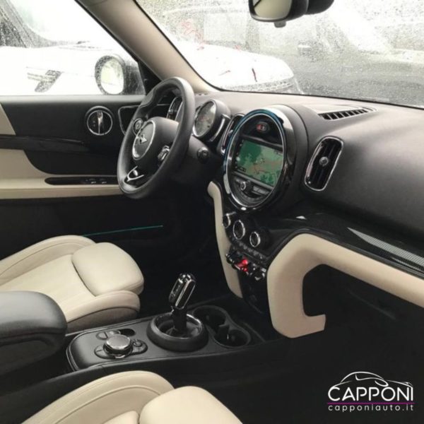 MINI Countryman - 1.5 Cooper Countryman Harman-Kardon - immagine 14
