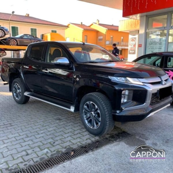 MITSUBISHI L200 - 2.3 D Double Cab 4x4 Select FA-Packet