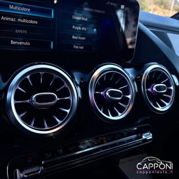 MERCEDES-BENZ B 180 - d Automatic - immagine 12