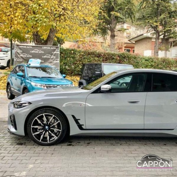 BMW i4 - eDrive 40 MSport - immagine 2