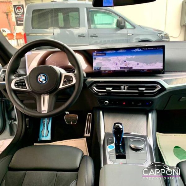 BMW i4 - eDrive 40 MSport - immagine 9