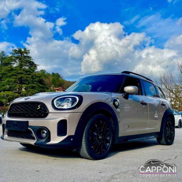 MINI Countryman - 1.5 Cooper SE Countryman ALL4 Hybrid - immagine 3