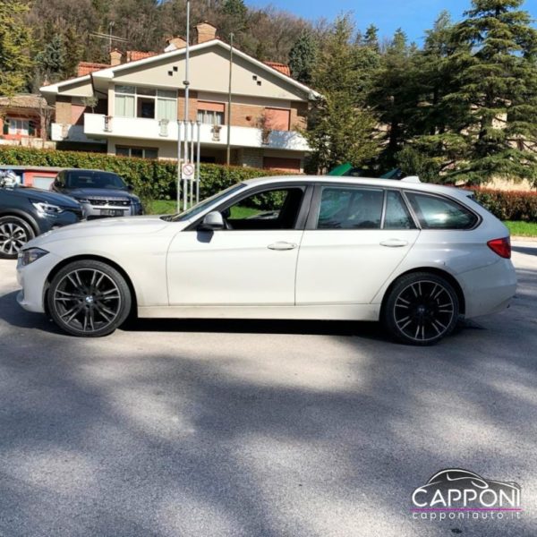 BMW 320 - d xDrive Msport catena appena rifatta - immagine 3
