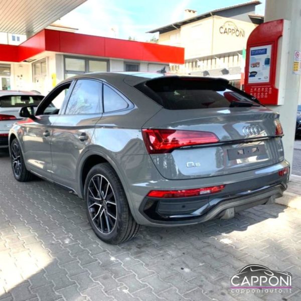 AUDI Q5 - Sportback 35 TDI S tronic Sline - immagine 5