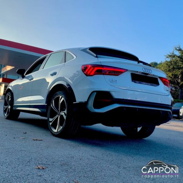 AUDI Q3 - Sportback 35 TDI quattro S tronic SLine edition - immagine 4