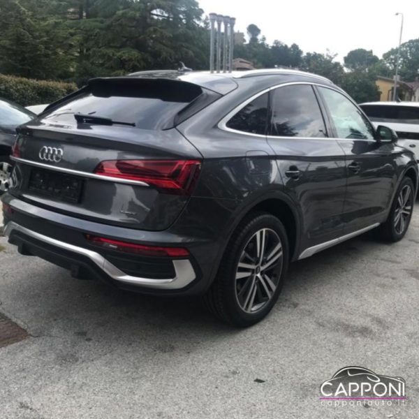 AUDI Q5 - Sportback 40 TDI 2.0 quattro SLine Edition - immagine 4