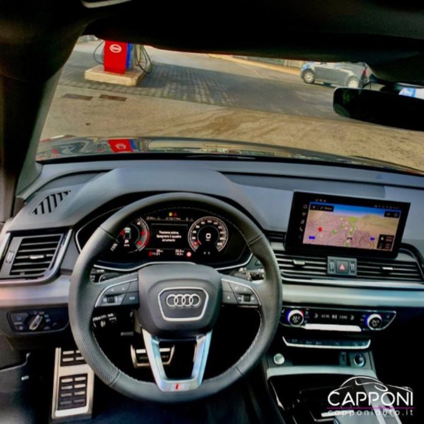 AUDI Q5 - Sportback 40 TDI quattro S tronic 2 x SLine - immagine 8