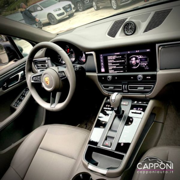 PORSCHE Macan - 2.0 - immagine 23