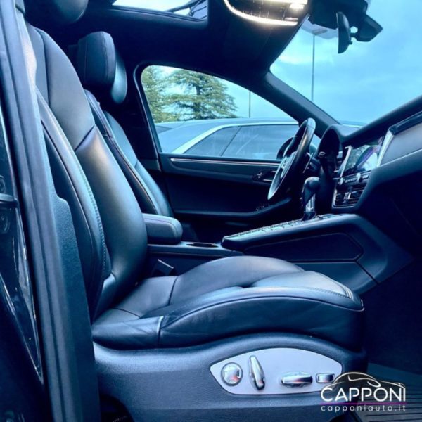 PORSCHE Macan - 2.0 - immagine 12