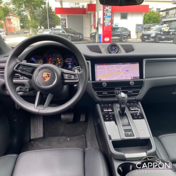 PORSCHE Macan - 2.0 - immagine 11