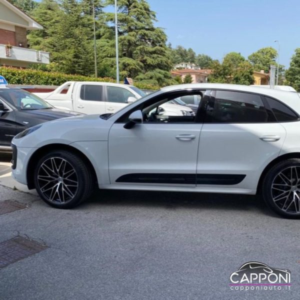 PORSCHE Macan - 2.0 T - immagine 2