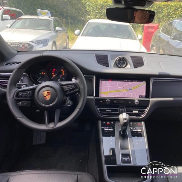 PORSCHE Macan - 2.0 T - immagine 10