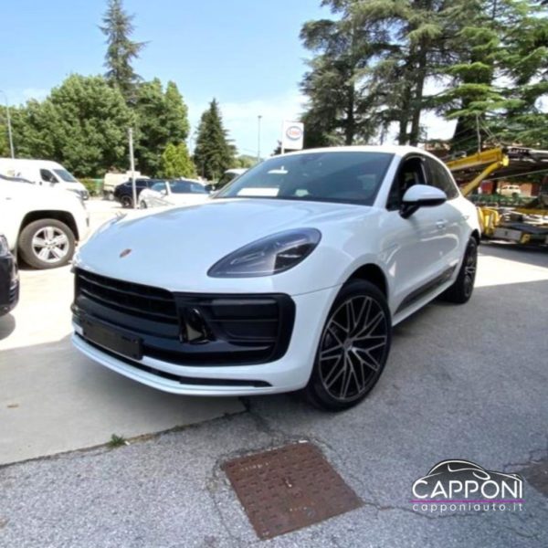 PORSCHE Macan - 2.0 T