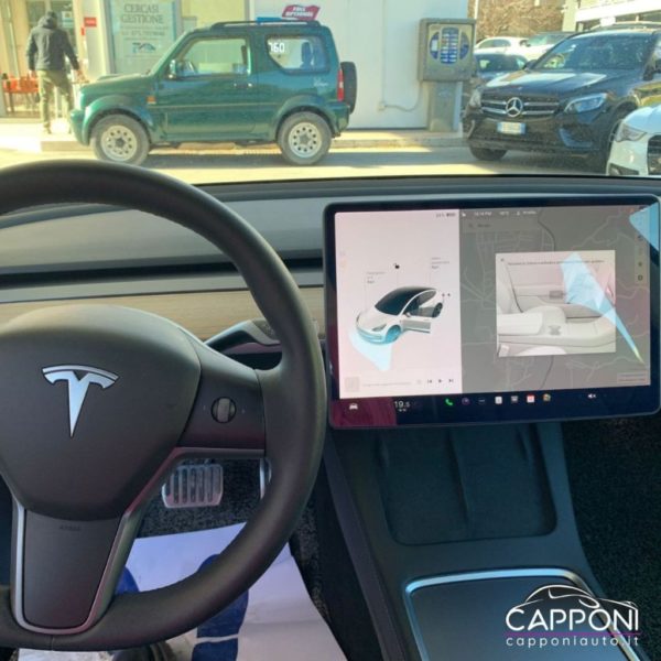 TESLA Model 3 - Long Range Dual Motor AWD - immagine 10