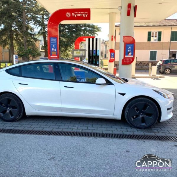TESLA Model 3 - Long Range Dual Motor AWD - immagine 3