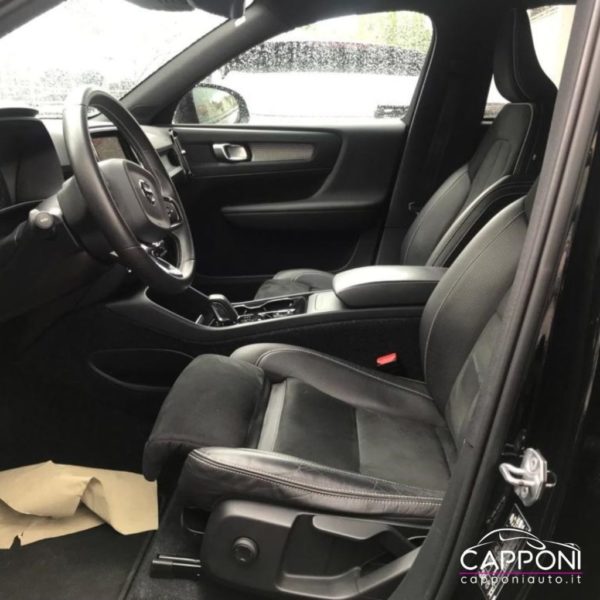 VOLVO XC40 - D4 AWD Geartronic R-design - immagine 5