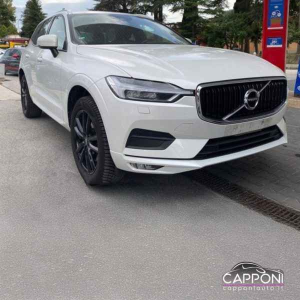VOLVO XC60 - 2WD Geartronic Momentum Harman-Kardon - immagine 6
