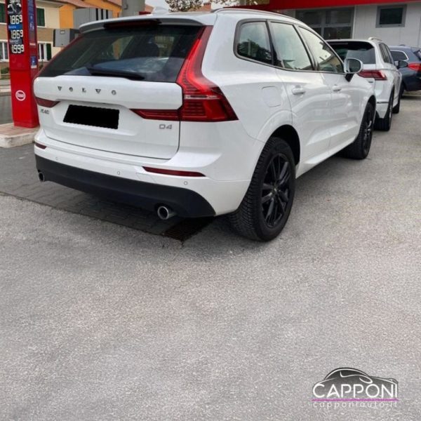 VOLVO XC60 - 2WD Geartronic Momentum Harman-Kardon - immagine 15