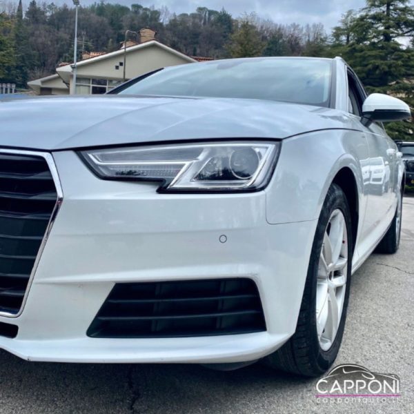 AUDI A4 - Avant 2.0 TDI 150 CV S tronic S line cinghia ok - immagine 5