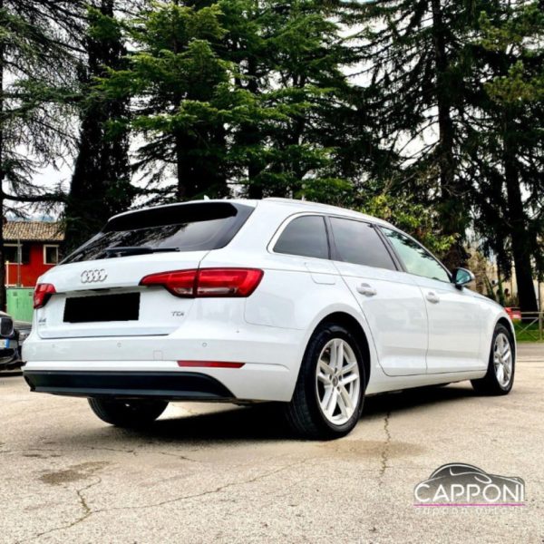 AUDI A4 - Avant 2.0 TDI 150 CV S tronic S line cinghia ok - immagine 2