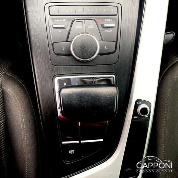 AUDI A4 - Avant 2.0 TDI 150 CV S tronic S line cinghia ok - immagine 11
