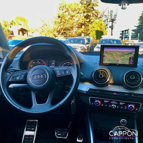 AUDI Q2 - 1.6 TDI   automatica - immagine 10