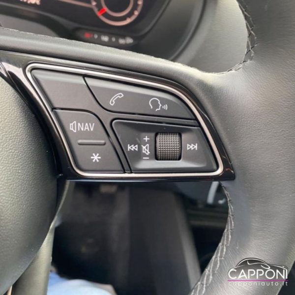 AUDI Q2 - 30 TDI quattro S tronic S Line PROMO - immagine 14