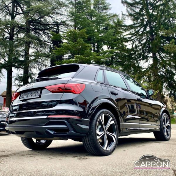 AUDI Q3 - 35 TFSI S line edition - immagine 4
