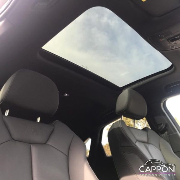 AUDI Q3 - Sportback 45 TFSI quattro S tronic 2 x SLine - immagine 11