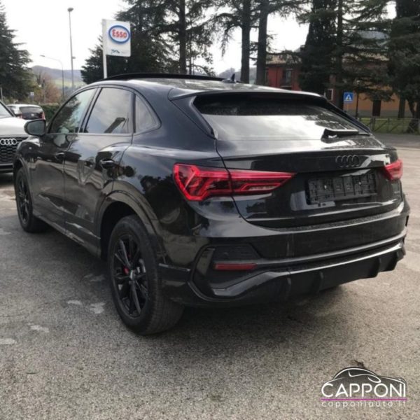 AUDI Q3 - Sportback 45 TFSI quattro S tronic 2 x SLine - immagine 4
