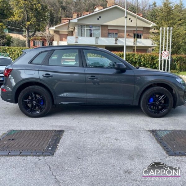 AUDI Q5 - 40 TDI 204 CV quattro 2x S line PROMO - immagine 3