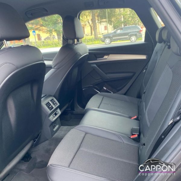AUDI Q5 - 40 TDI 204 CV quattro 2x S line PROMO - immagine 8