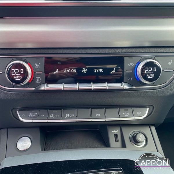 AUDI Q5 - 40 TDI 204 CV quattro 2x S line PROMO - immagine 15
