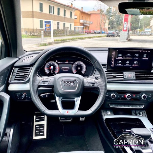 AUDI Q5 - 40 TDI 2.0 quattro Sportback S line - immagine 13