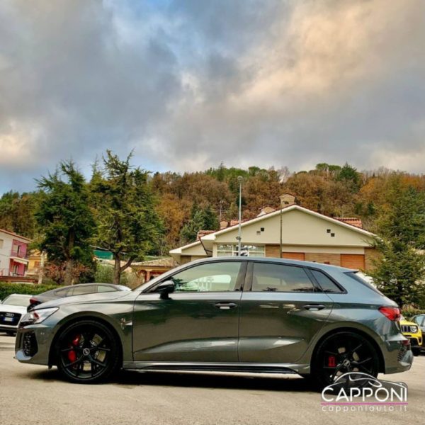 AUDI RS3 - Sportback 2.5 TFSI quattro - immagine 2