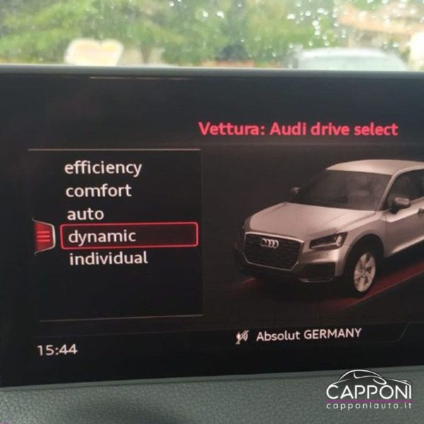 AUDI SQ2 - TFSI quattro S tronic LM19 Sline - immagine 10